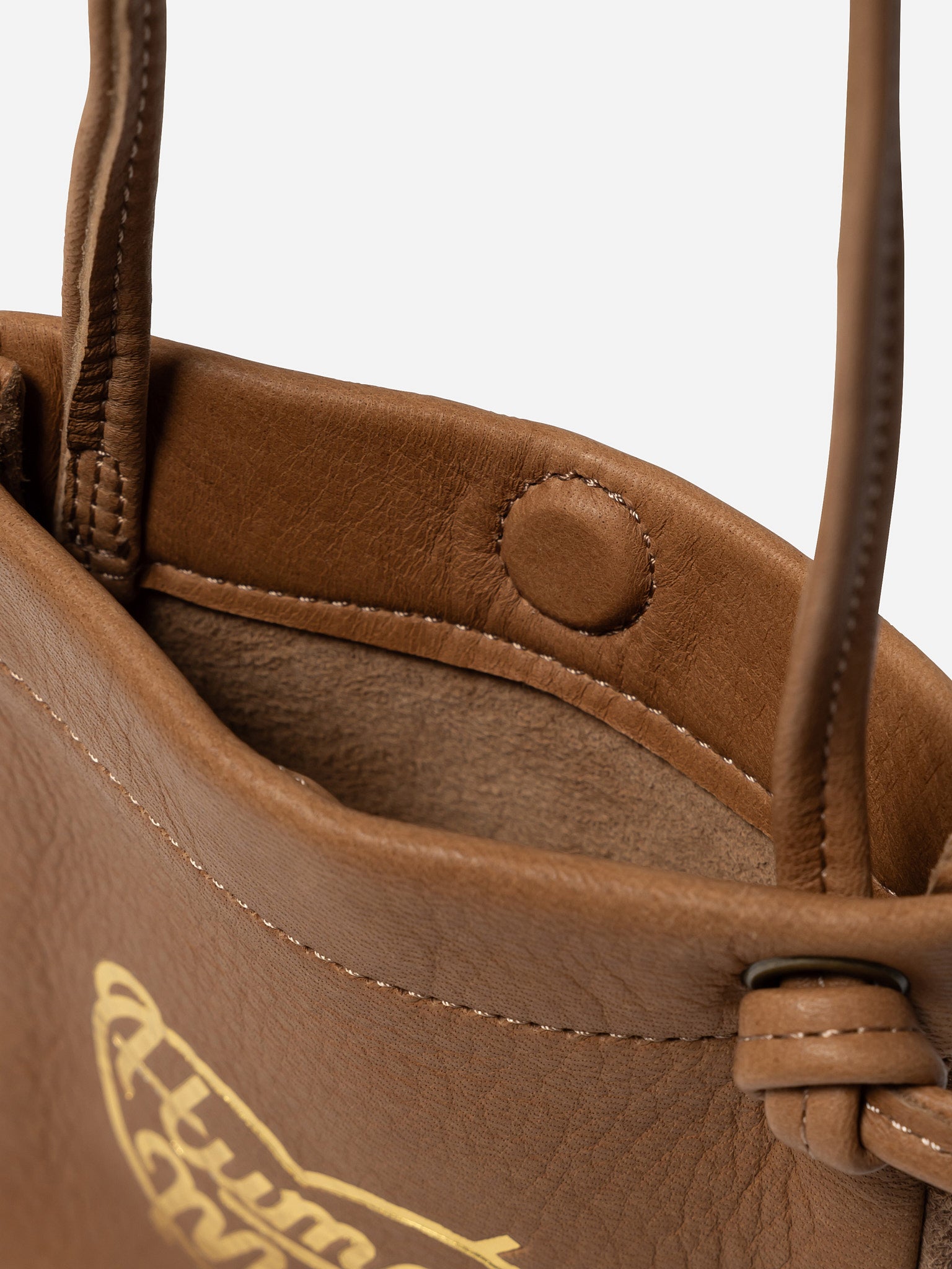 Hunt hotsell leather longchamp